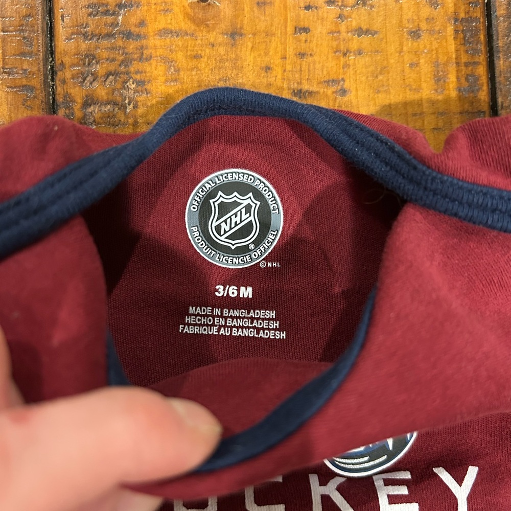 NHL Baby Onesies Pieces - Colorado Avalanche - Picture 6 of 6